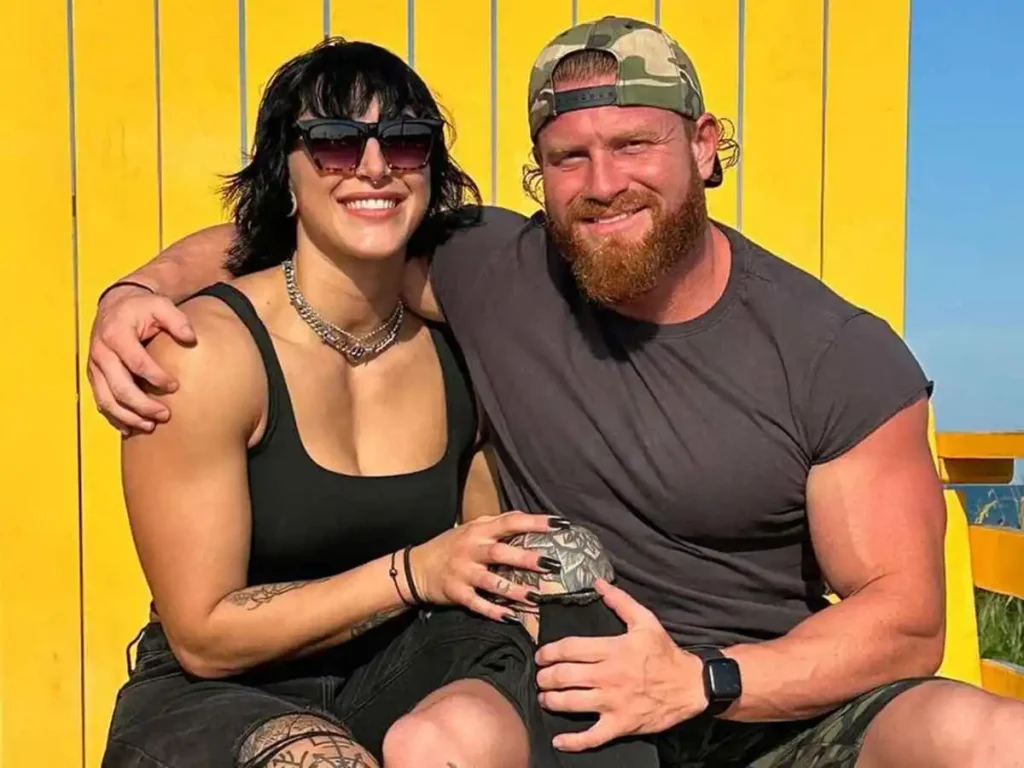 Rhea Ripley Husband Buddy Murphy